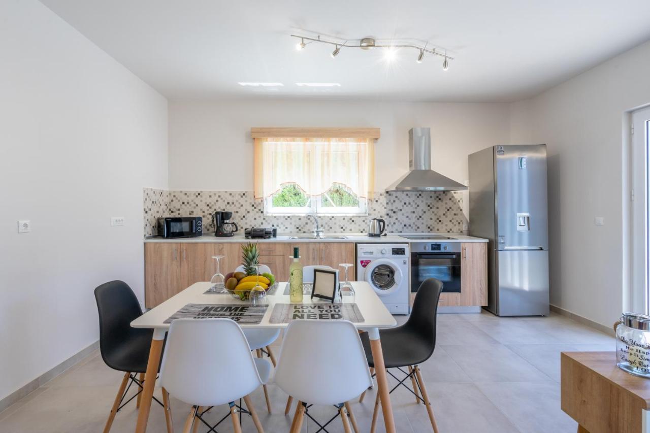 إياليسوس Apartment Massimo المظهر الخارجي الصورة